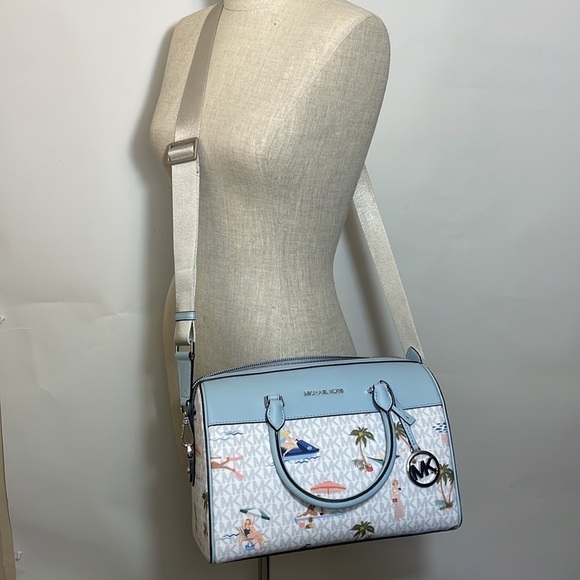 Michael Kors Girls Jet set travel med duffle bag crossbody - Picture 9 of 12